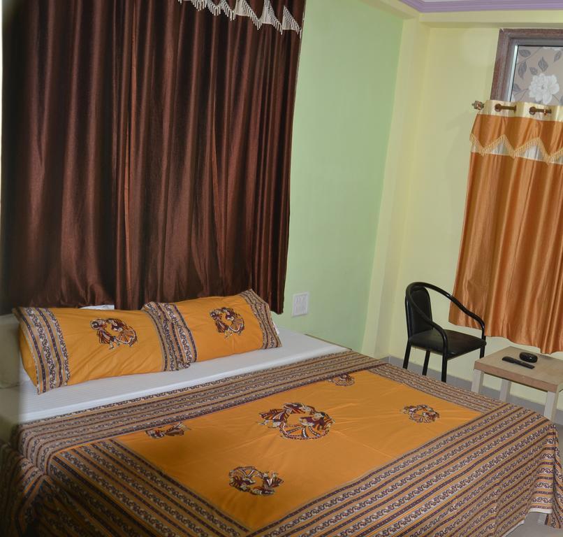 Anandam Palace Pushkar Exterior photo